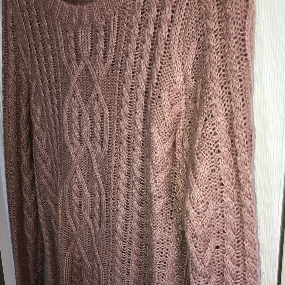Sweater - Picture 5 of 5